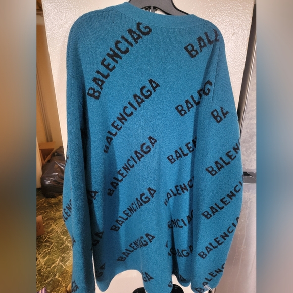 Balenciaga Cardigan - Picture 8 of 11